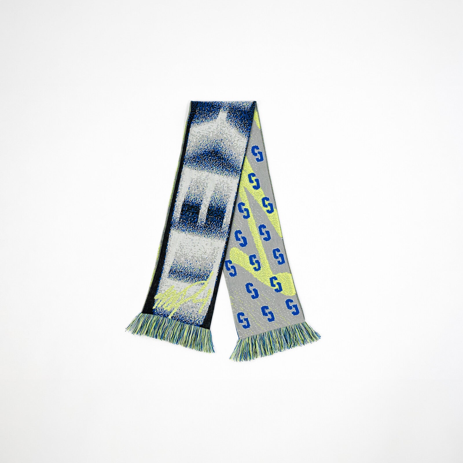 https://images.bravado.de/prod/product-assets/stoked/stoked/products/512150/web/531113/image-thumb__531113__3000x3000_original/STOKED_Scarf_Schal_s512150_o5984234_a531113_v13086831.7fd4fa1f.jpg